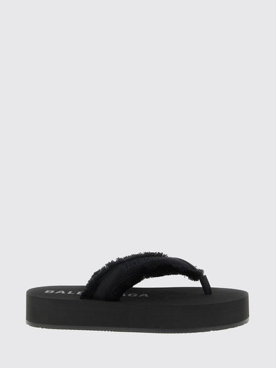 woman's heeled sandal