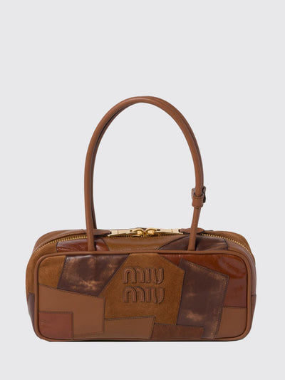 woman's shoulder bag