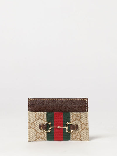 woman's wallet