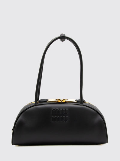 woman's shoulder bag