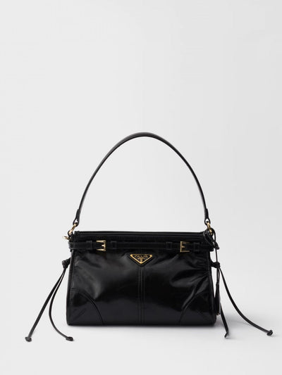 woman's shoulder bag