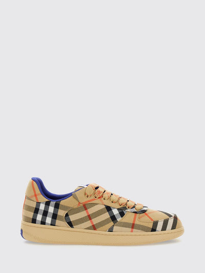 woman's sneakers