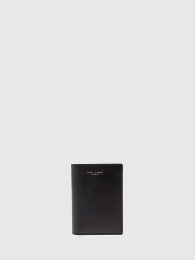 bifold wallet in grain de poudre leather with laminated logo