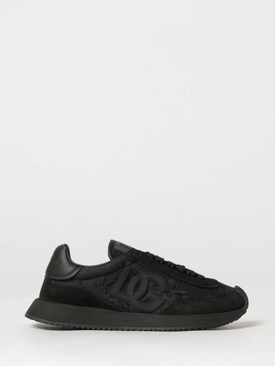 woman's sneakers
