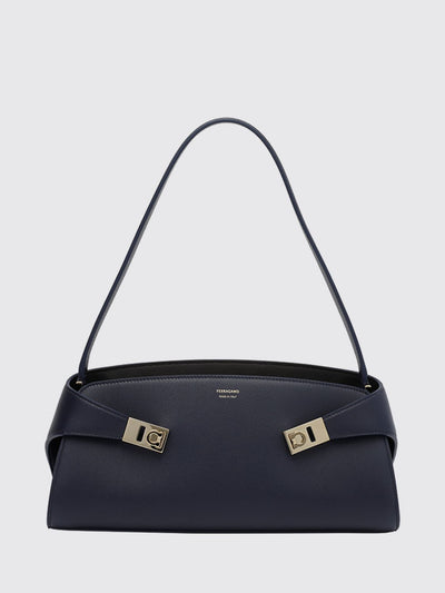 hug east-west shoulder bag in smooth calfskin with zip closure
