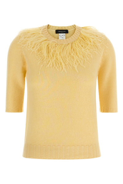 the fabiana filippi short-sleeved sweater is made of a fine yarn blend of virgin