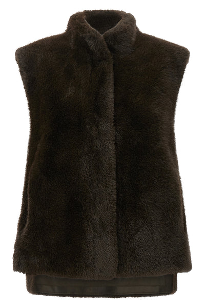 the lou andrea vest redefines the volumes of the contemporary wardrobe through a