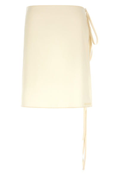 the misenithe pareo jude poplin wrap skirt redefines the codes of summer eleganc