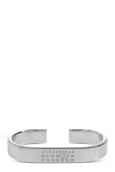 maison margielas mm6 double ring redefines the codes of contemporary jewellery