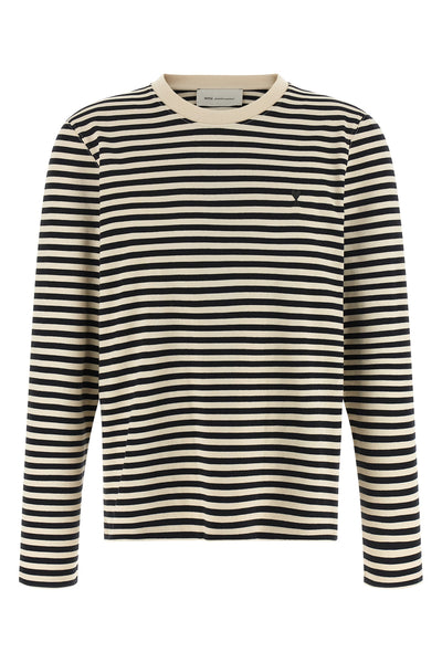 the long-sleeved t-shirt ami paris defines the wardrobe through a timeless strip
