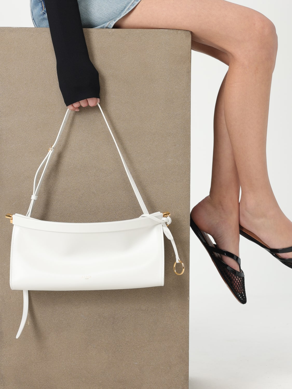 shoulder bag woman alaïa