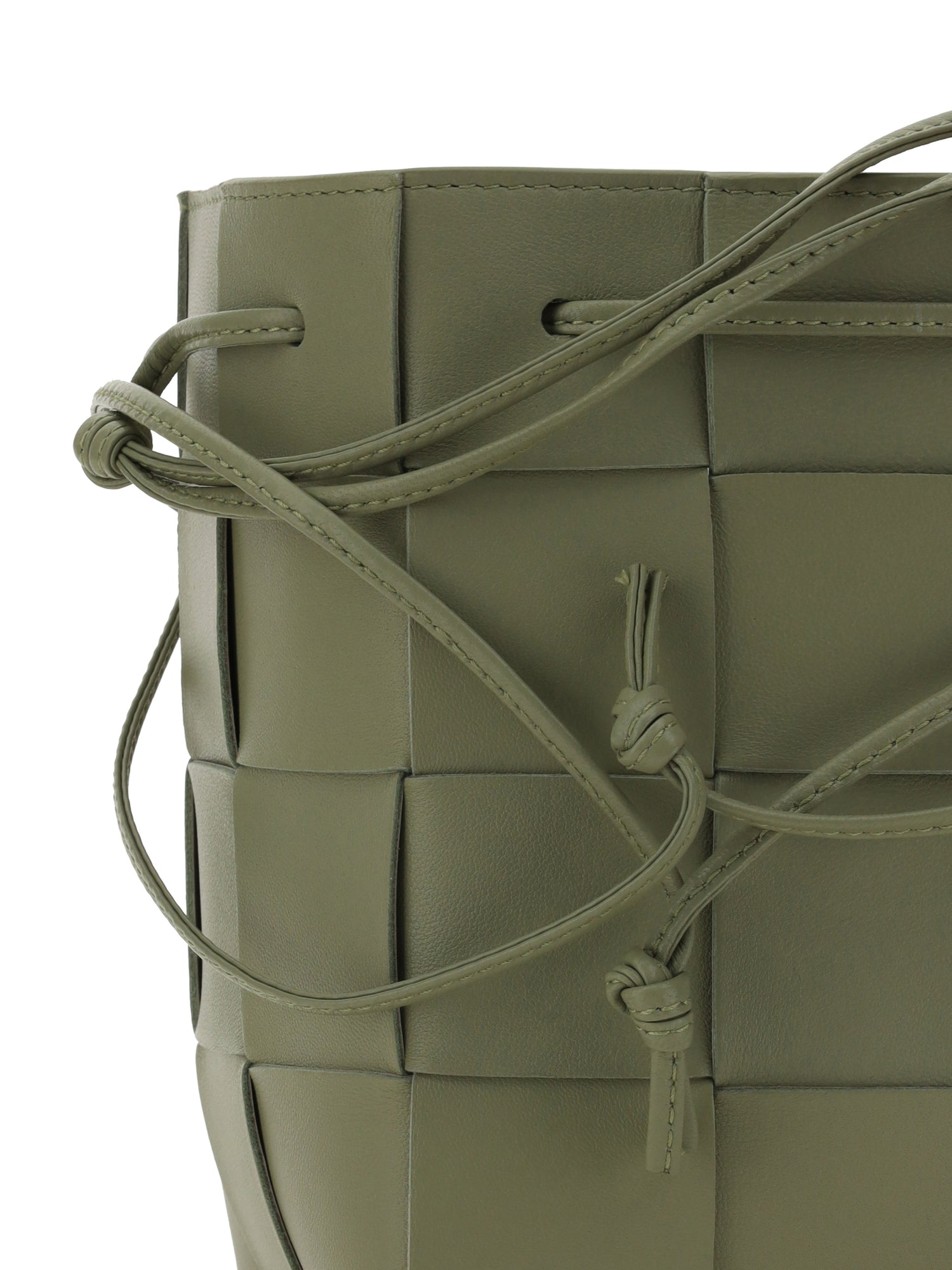 small cassette bucket bag