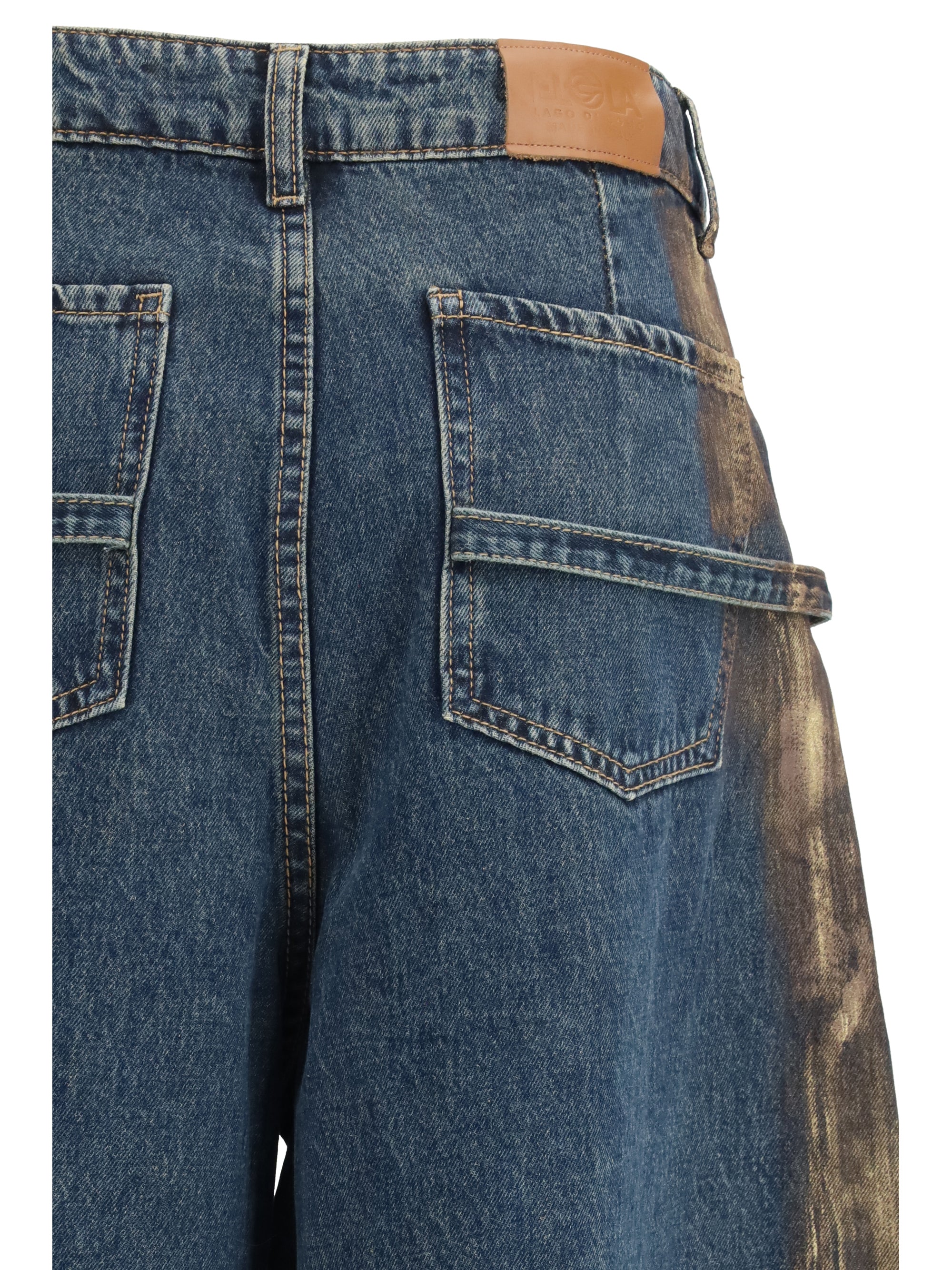 oversized jeans