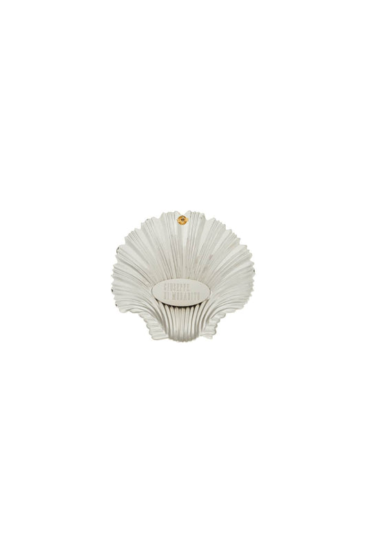 "single seashell earring with