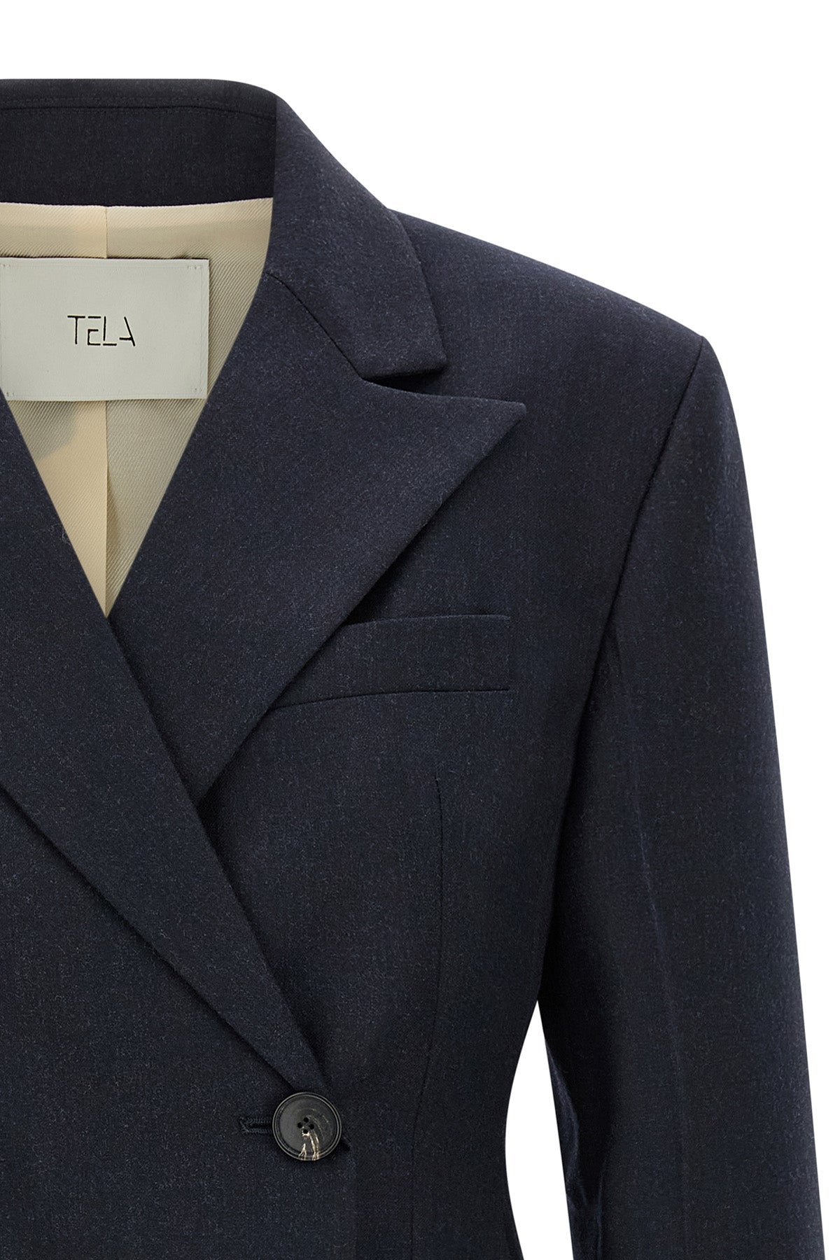 the tela florence blazer redefines the codes of contemporary tailoring through