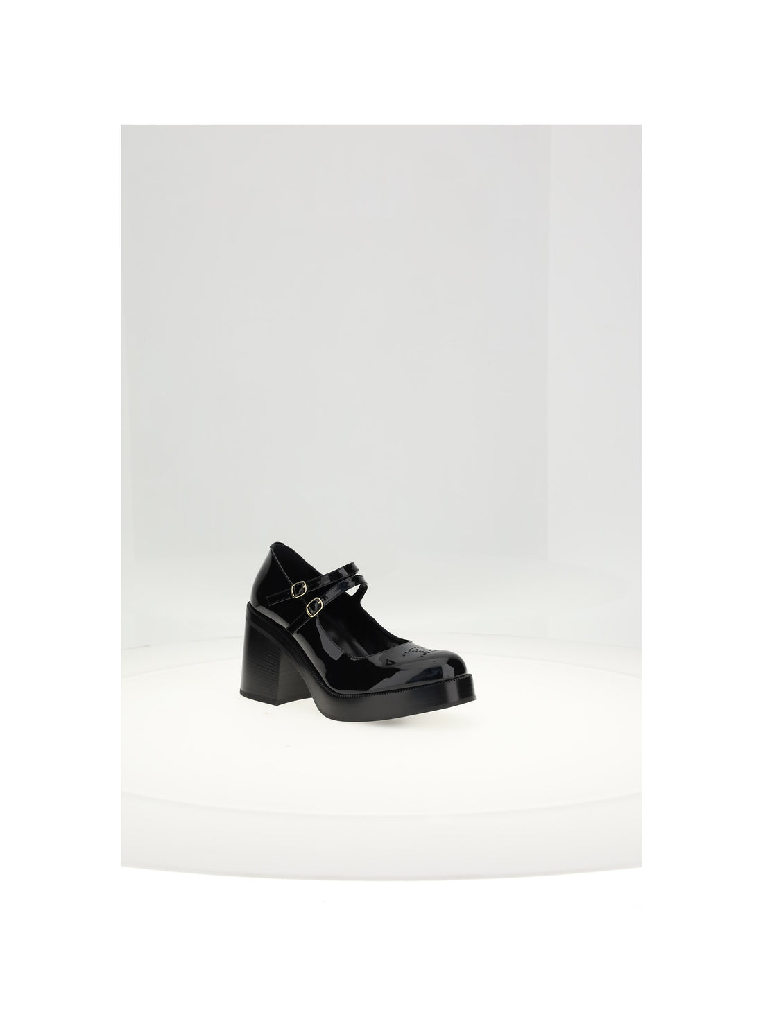 triomphe perforated babies 90