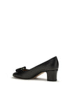 vera pumps with bow