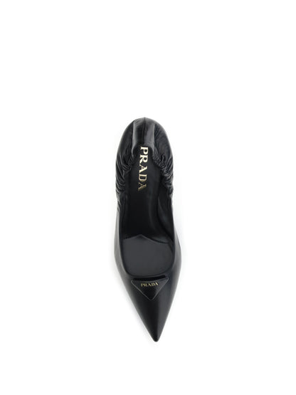 leather logo pumps