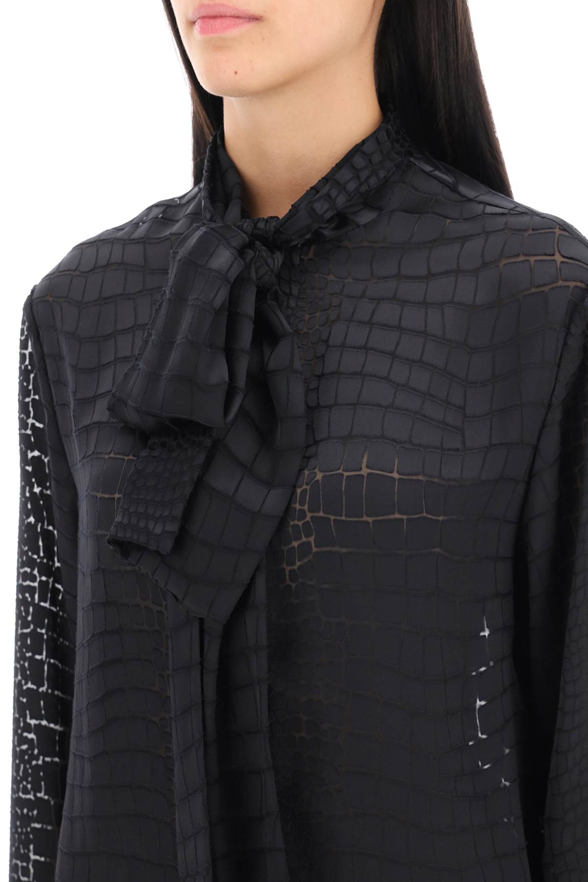 crocodile effect tie-neck shirt