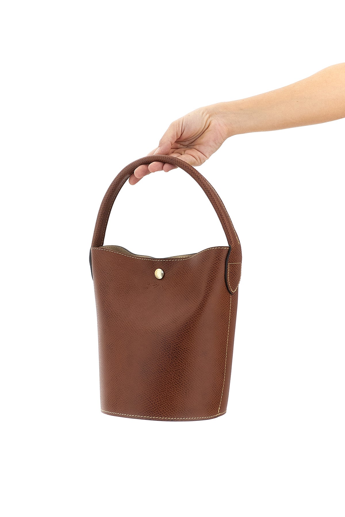 s épure bucket bag in fine-grain russian leather