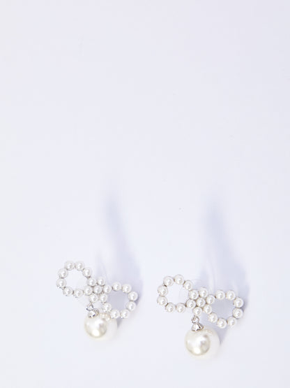 SELF PORTRAIT OS pearl bow earrings