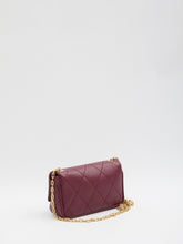 BURBERRY OS strand pouch with chain 