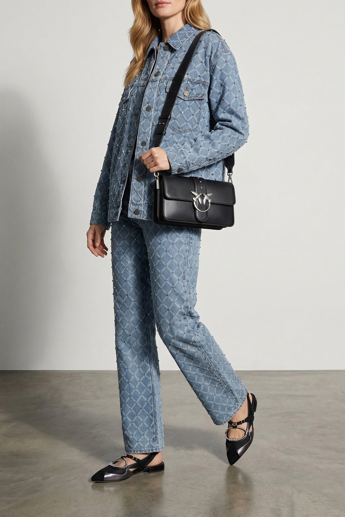 love slouchy classic shoulder bag in silky hand-leather