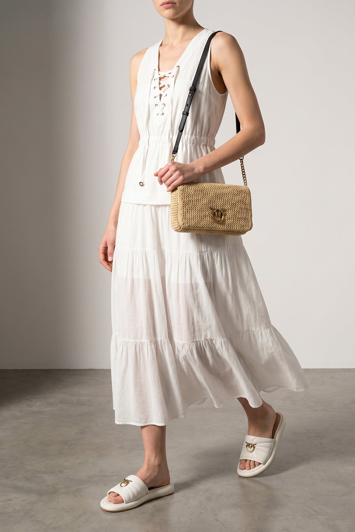 love bag click soft horizontal braided raffia clutch bag