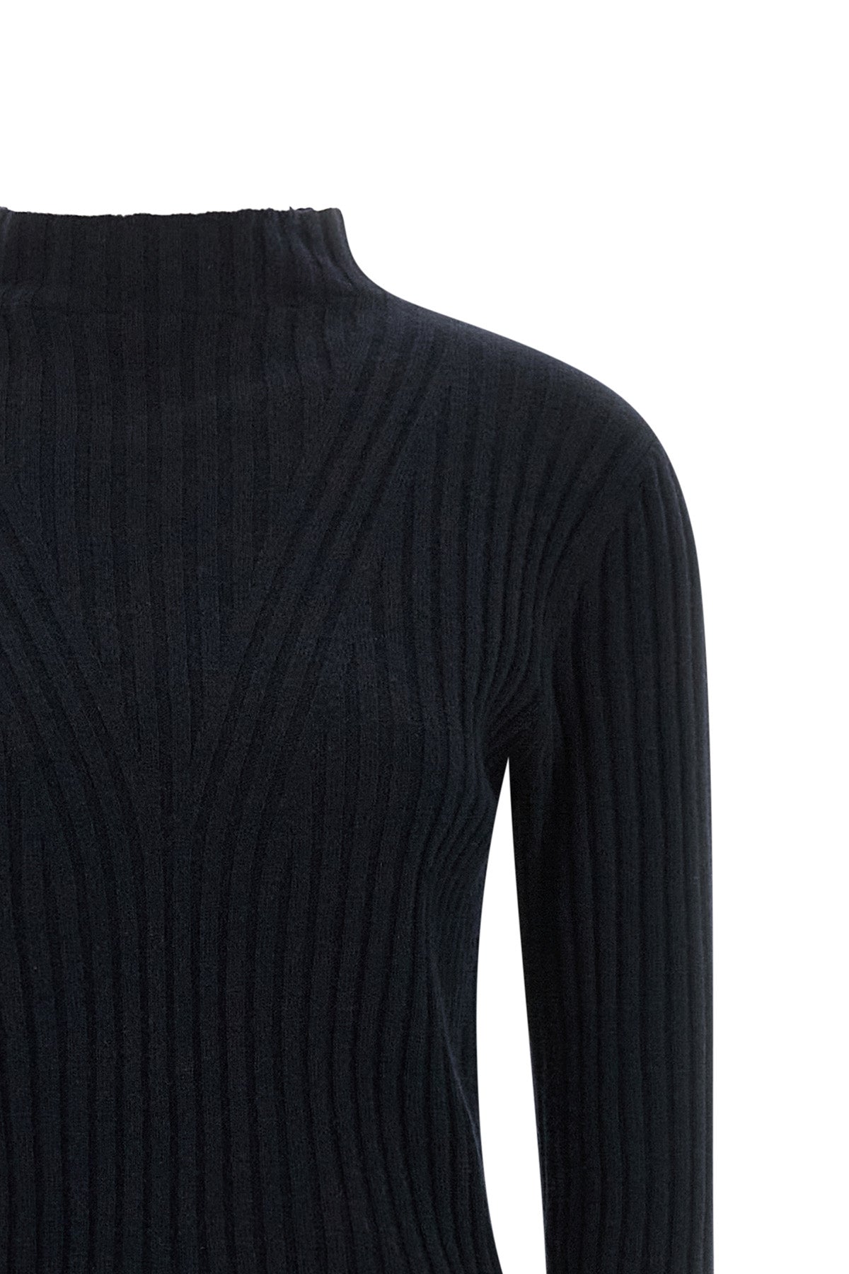 the pinko dianella midi dress redefines everyday elegance through a sophisticate