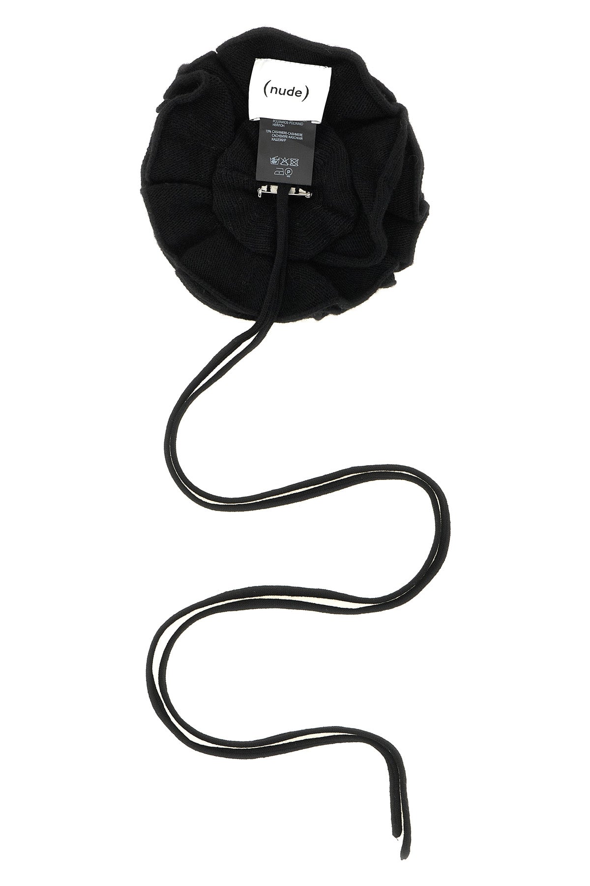 the accessory nude is distinguished by a sculptural knitting that recreates a de