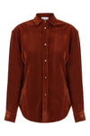 the nude shirt redefines the codes of everyday wardrobe through a relaxed silhou