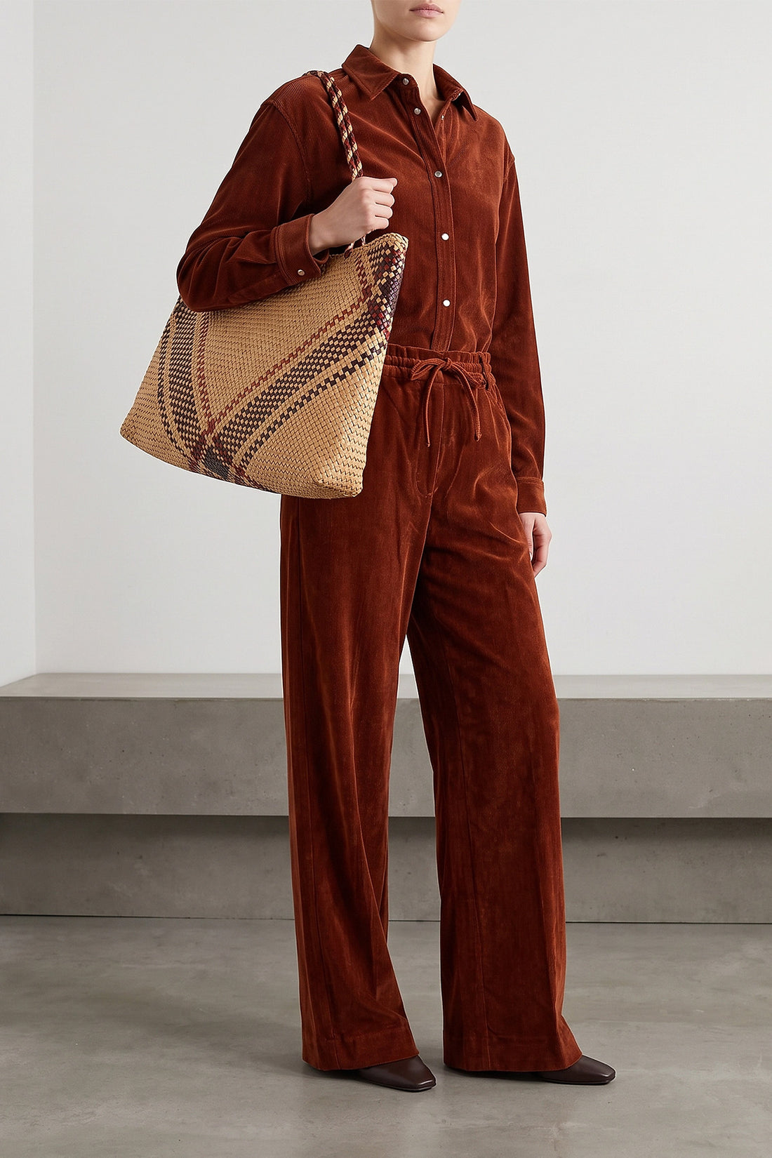 NUDE 38 nude pants are distinguished by a wide and relaxed silhouette