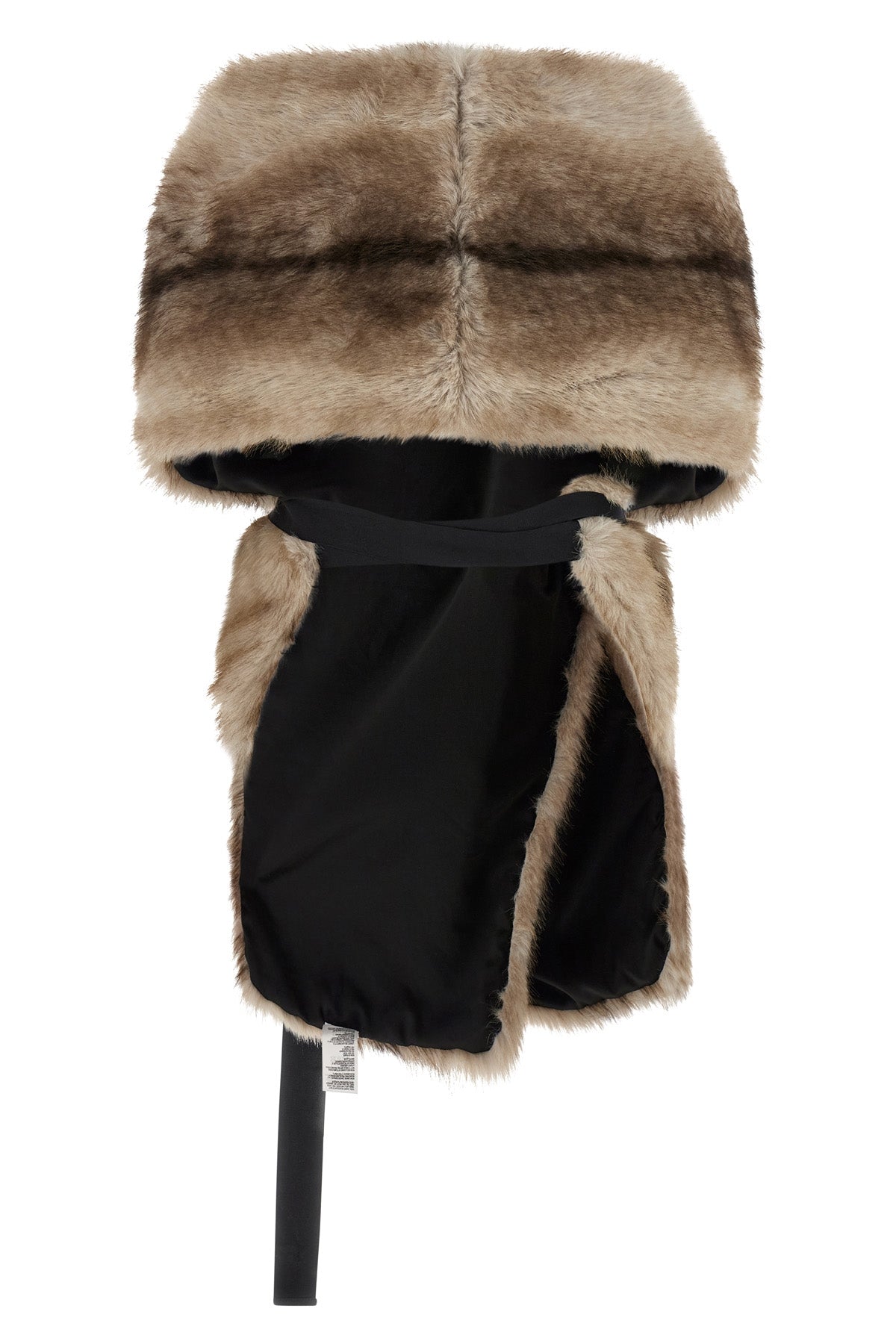 the nude stole in beige eco-fur redefines the concept of accessory outerwear