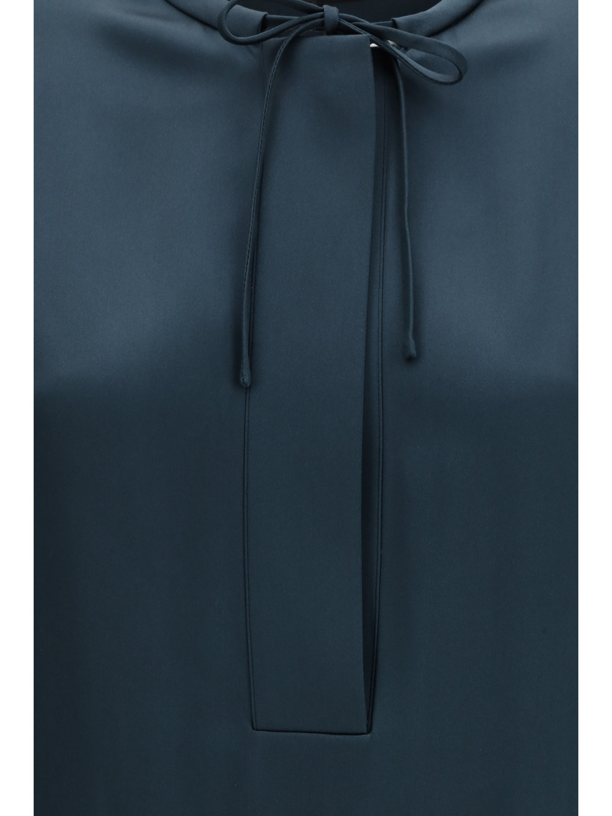 lavallière blouse