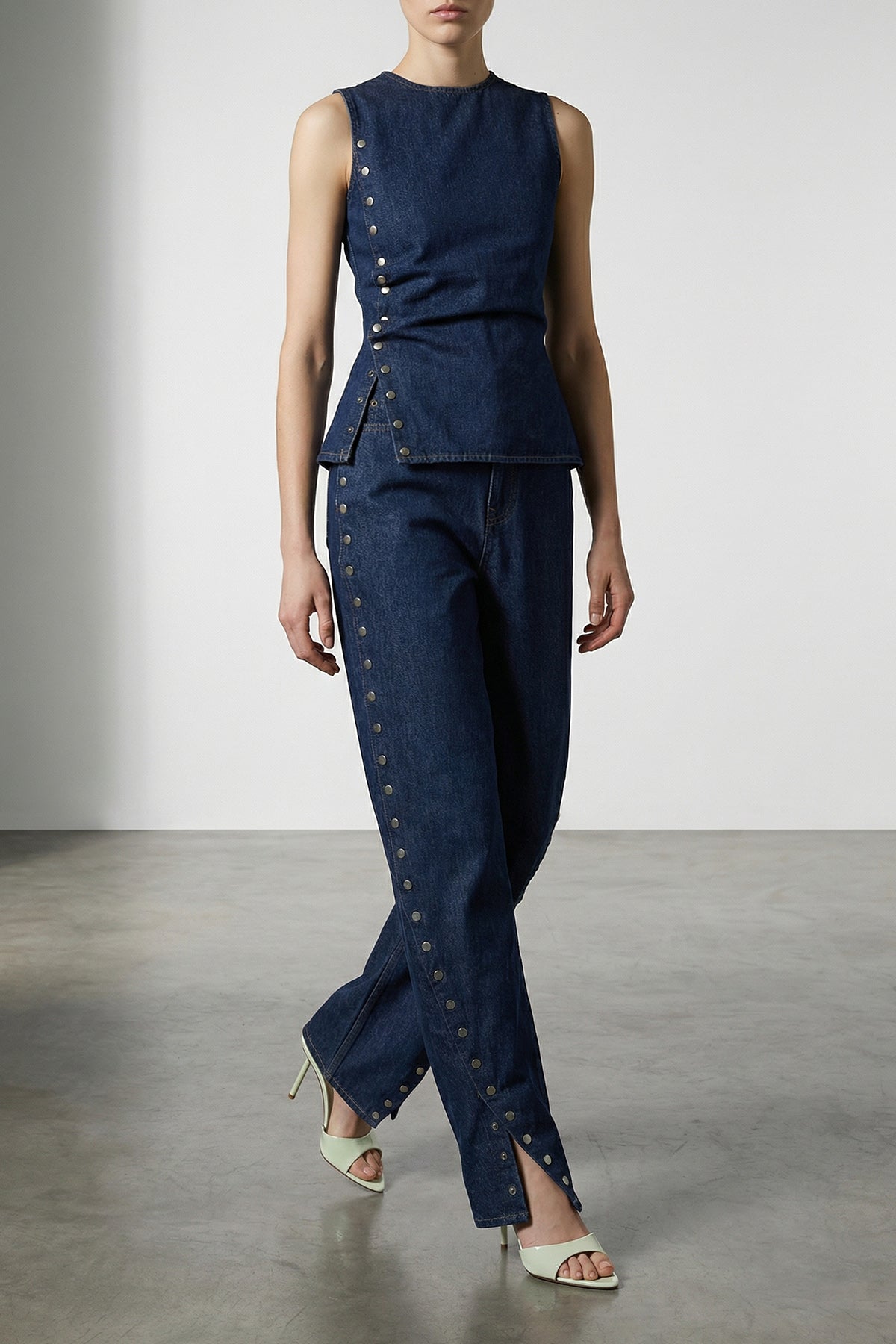 denim buttoned cotton denim jeans