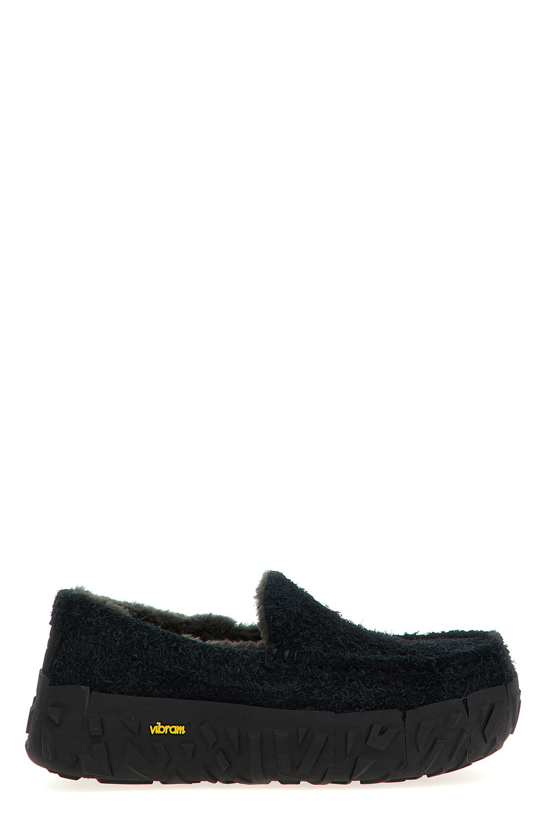 UGG 12 ascot vibram weap tech suede shoes
