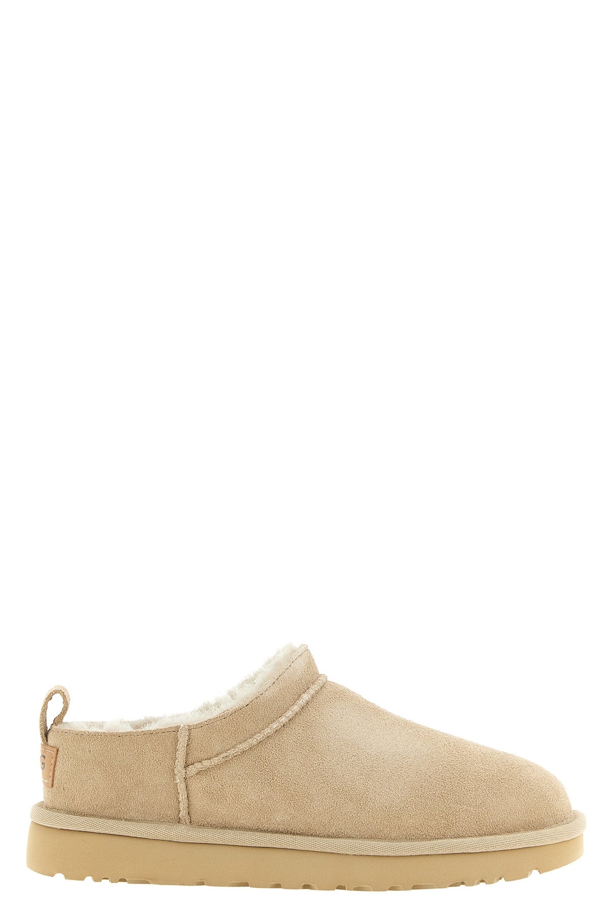 the sabot ugg classic micro reinterprets the iconic silhouette of the brand th