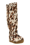 the high boots ugg bucked have a structured slip-on silhouette