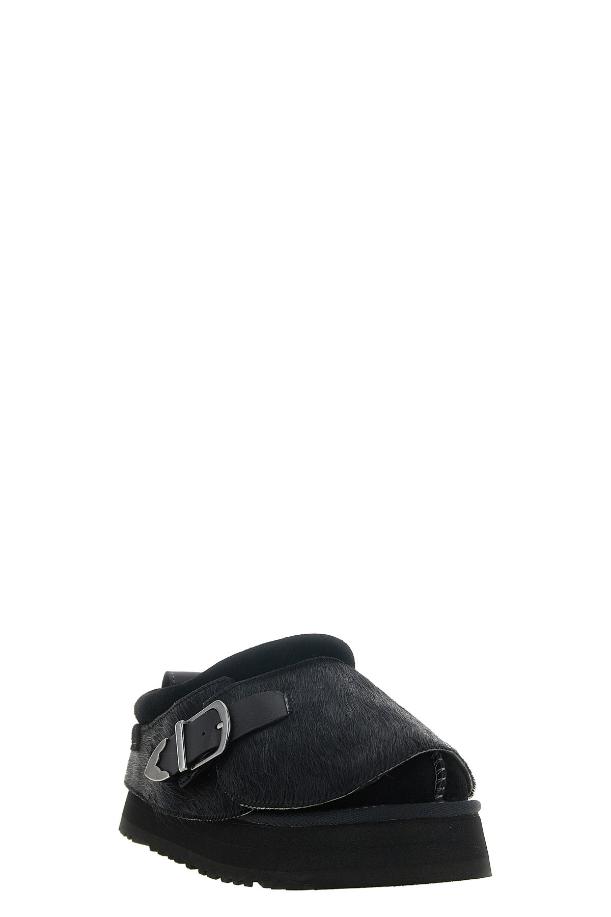 the sabot ugg tazz western reinterprets the classic slip-on silhouette through
