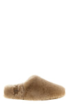 the sabots ugg elea fluffed redefine the concept of comfort through an essenti