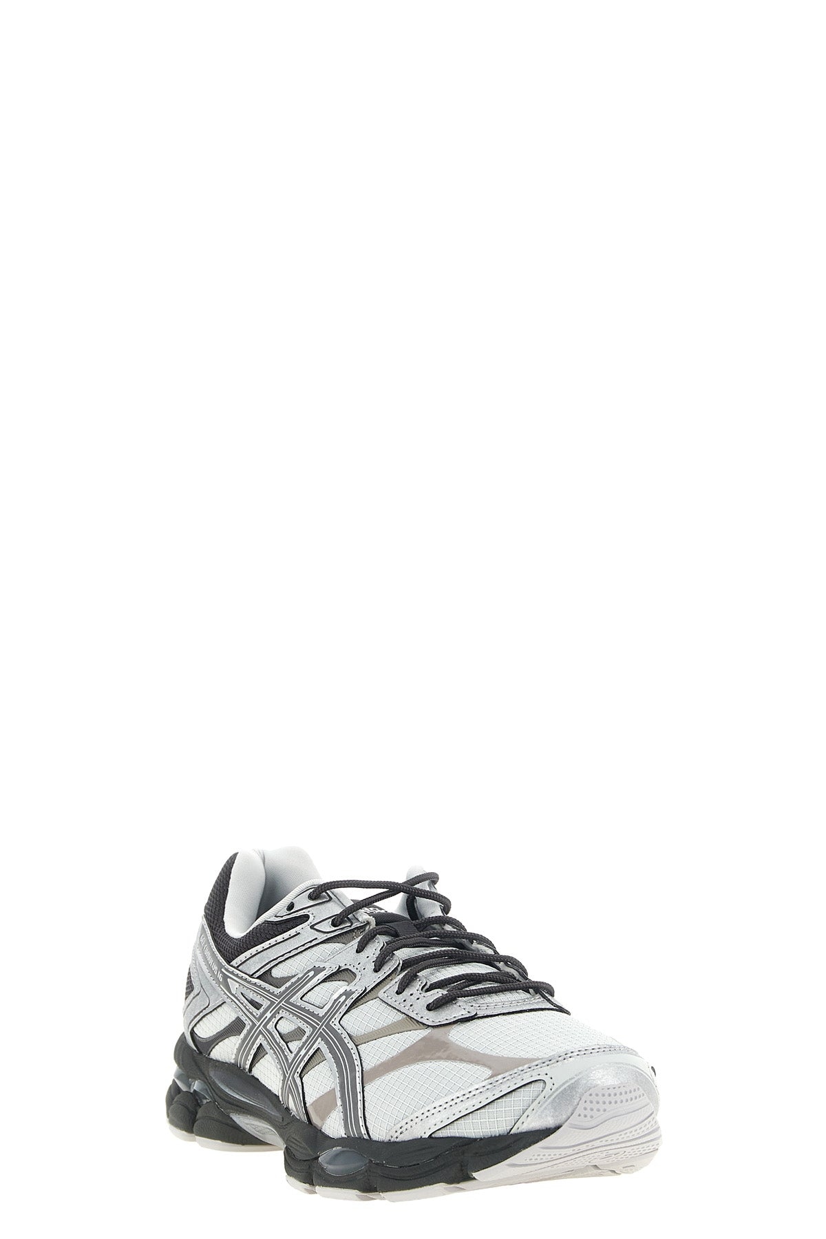 the gel-cumulus 16 asics sneakers