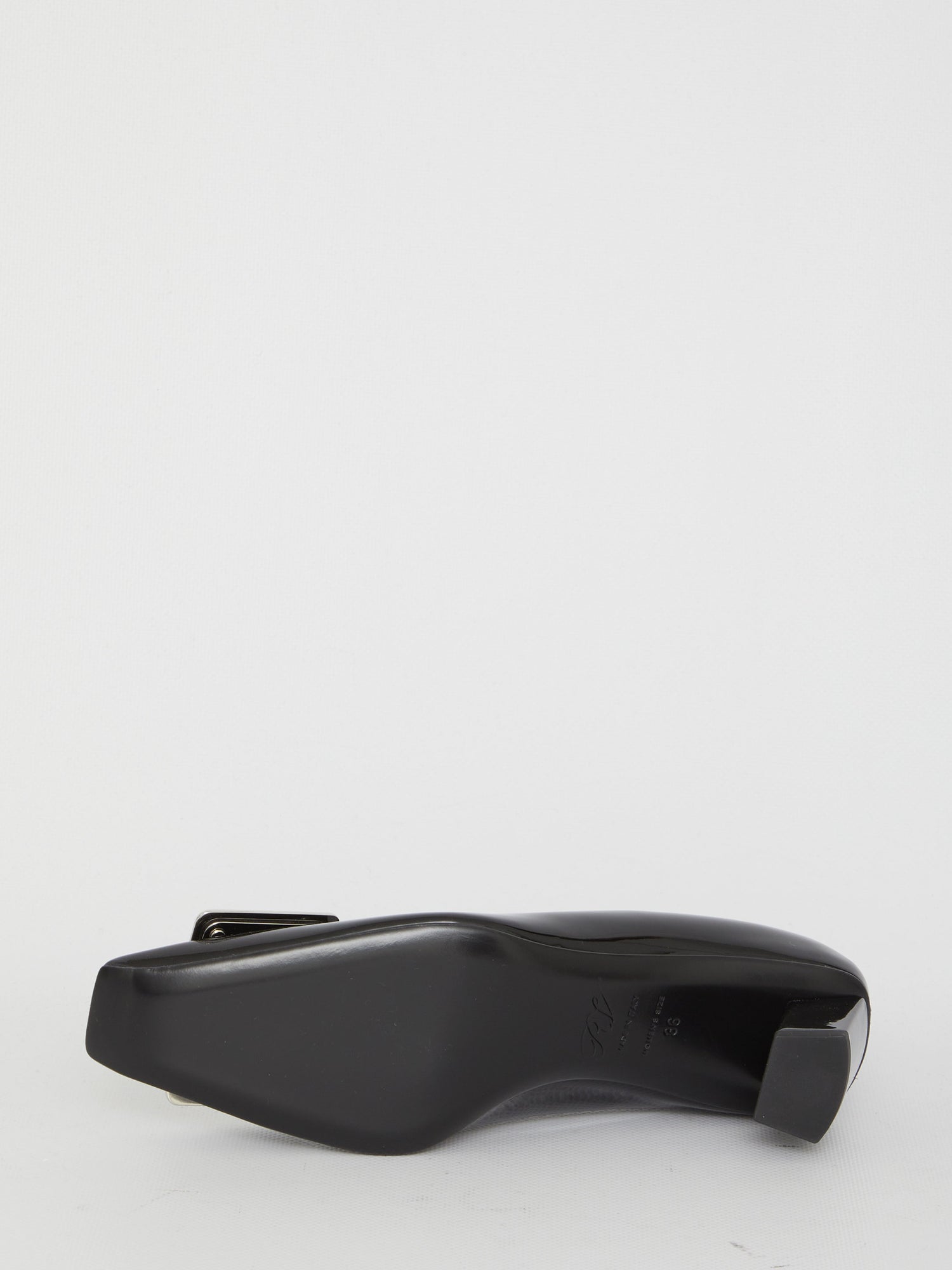 ROGER VIVIER 35 belle vivier pumps 