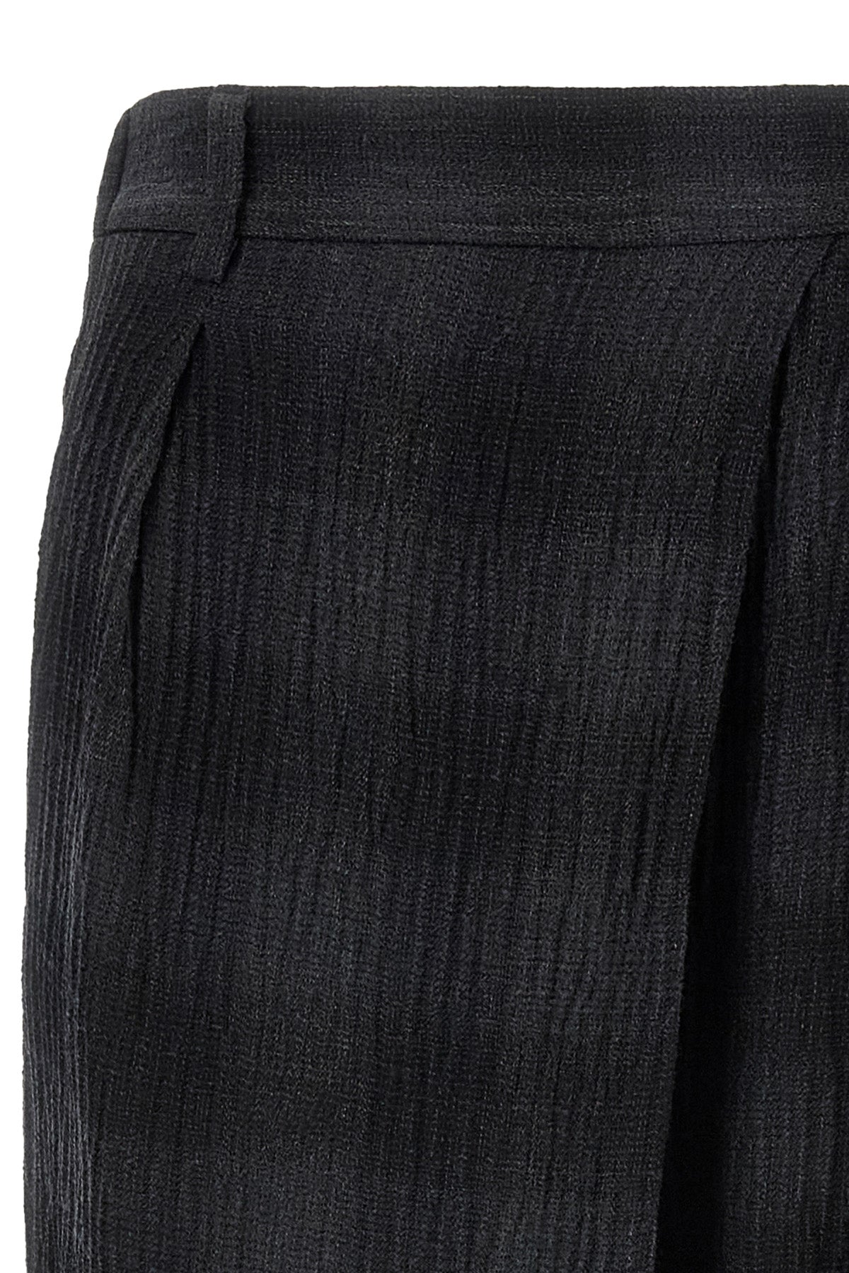 the tela victor trousers redefines the codes of contemporary tailoring through