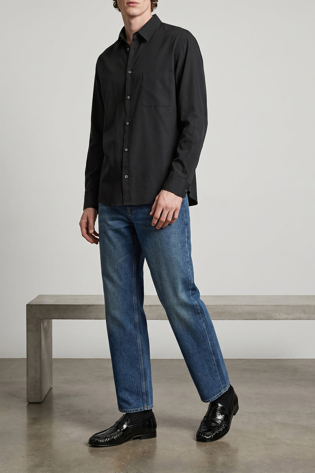 THE ROW L perlo shirt in garment-washed cotton poplin