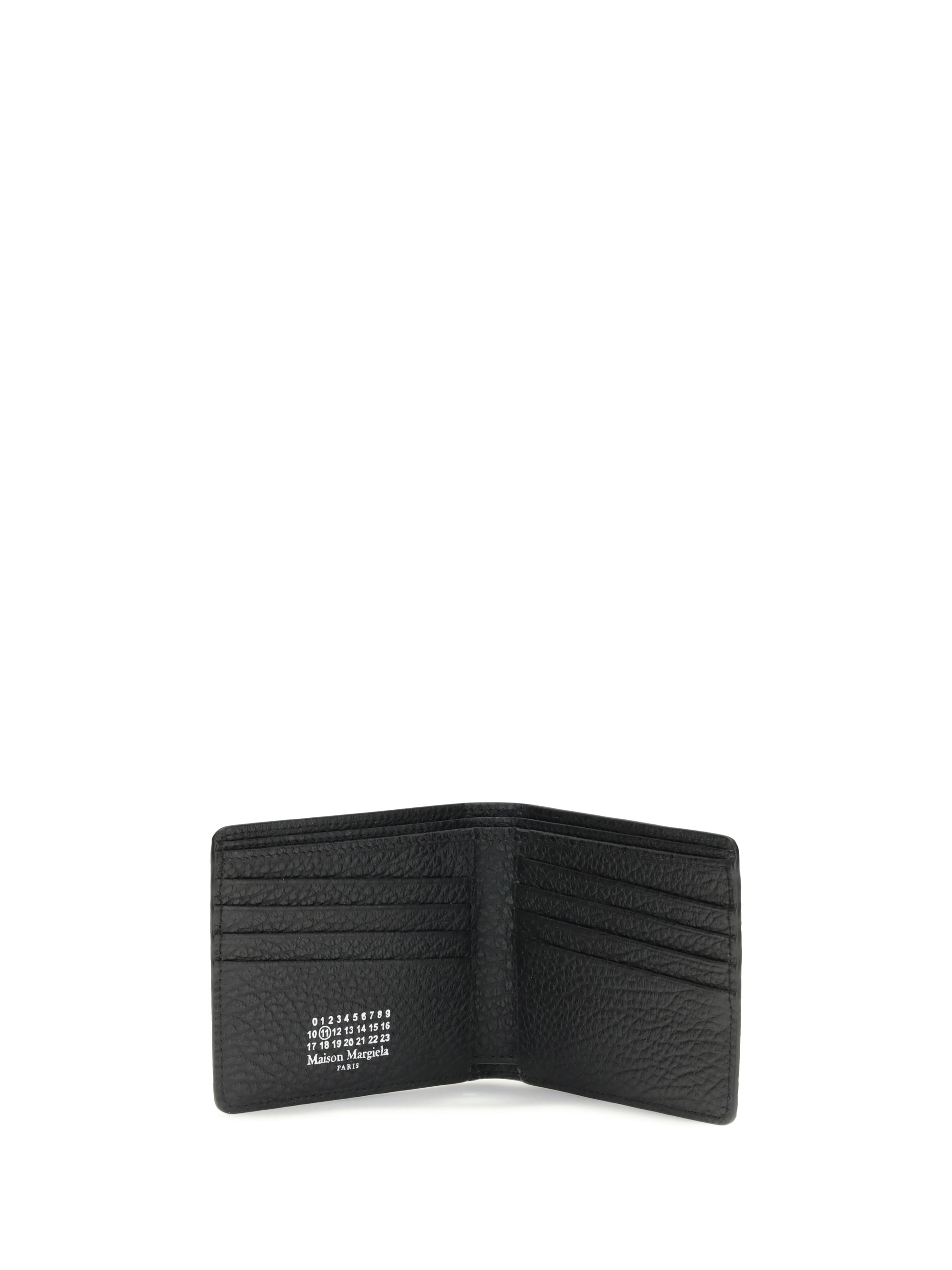 wallet with iconic contrast stitched