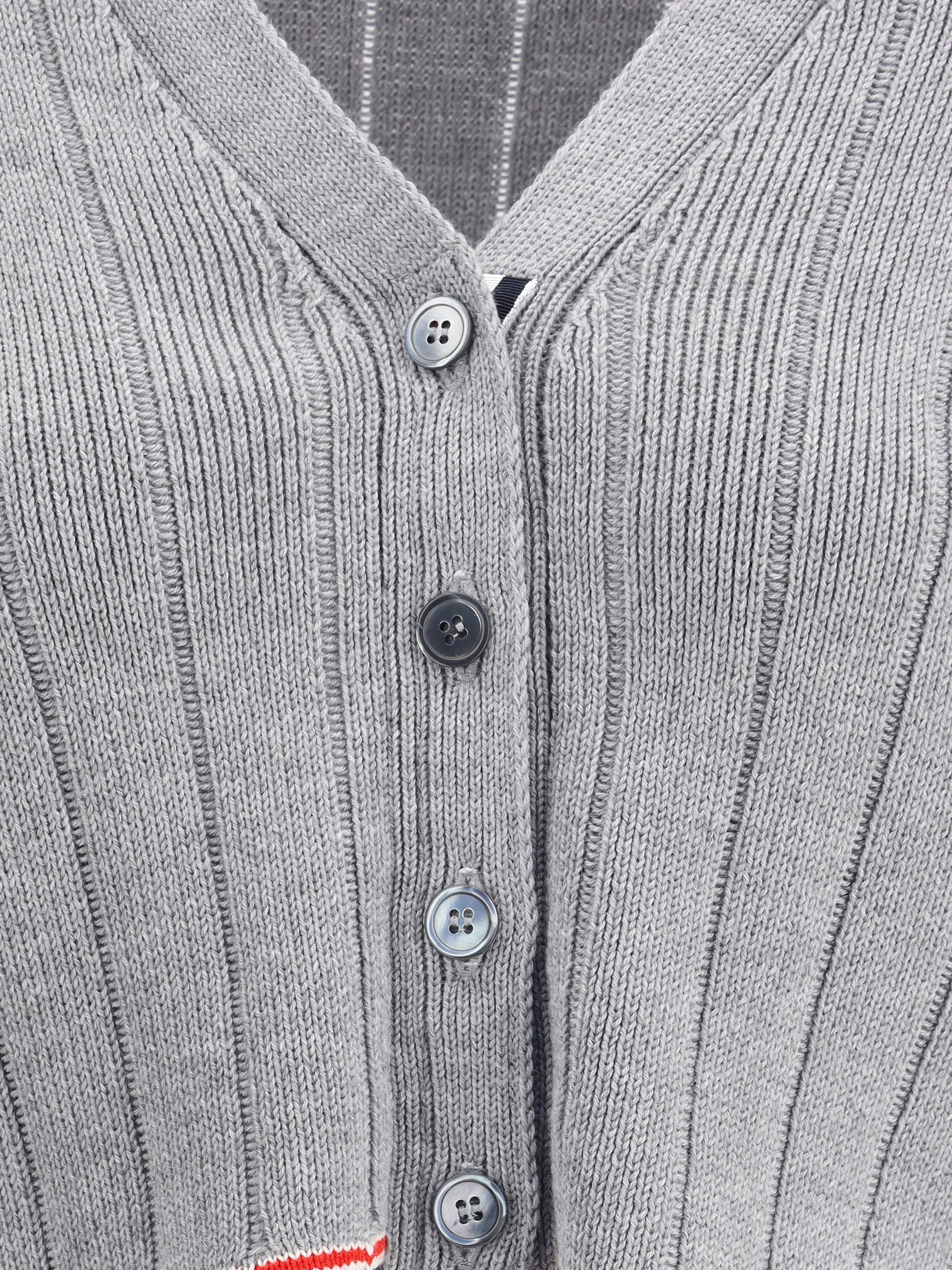 THOM BROWNE 38 ladder full needle rib stitch v neck car