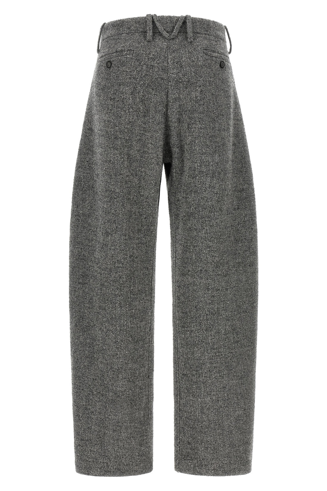 MAGDA BUTRYM 32 magda butrym 04 trousers redefine the codes of contemporary tailoring through sc
