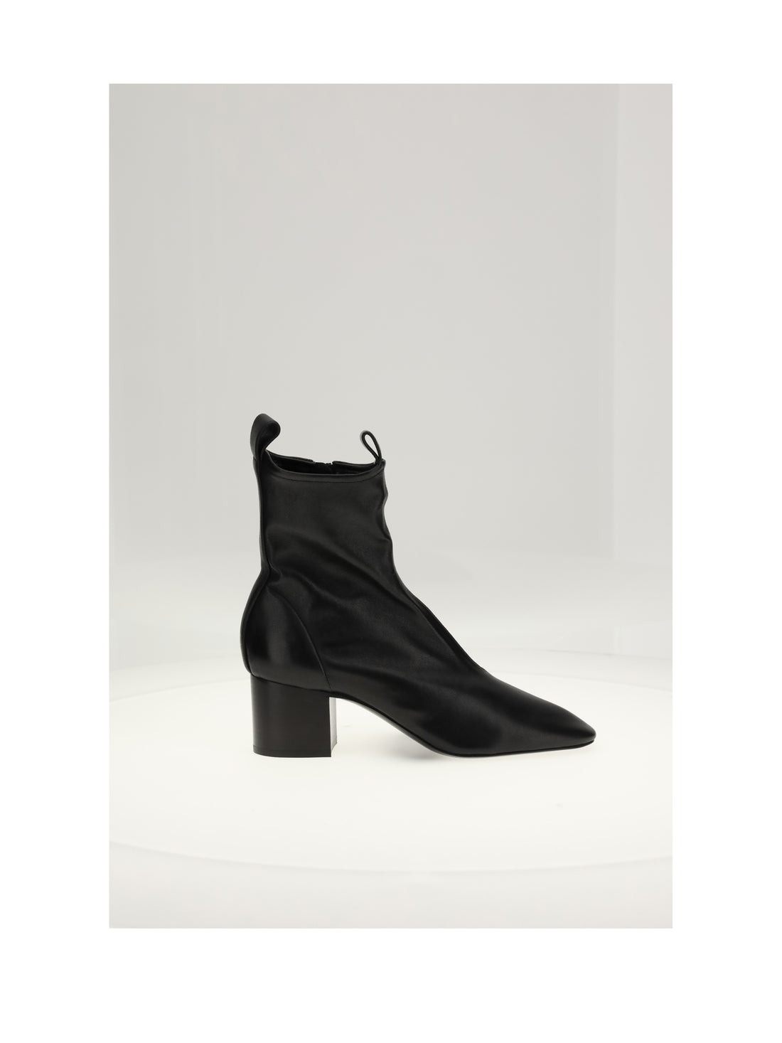 CELINE 37 zipped boot 55