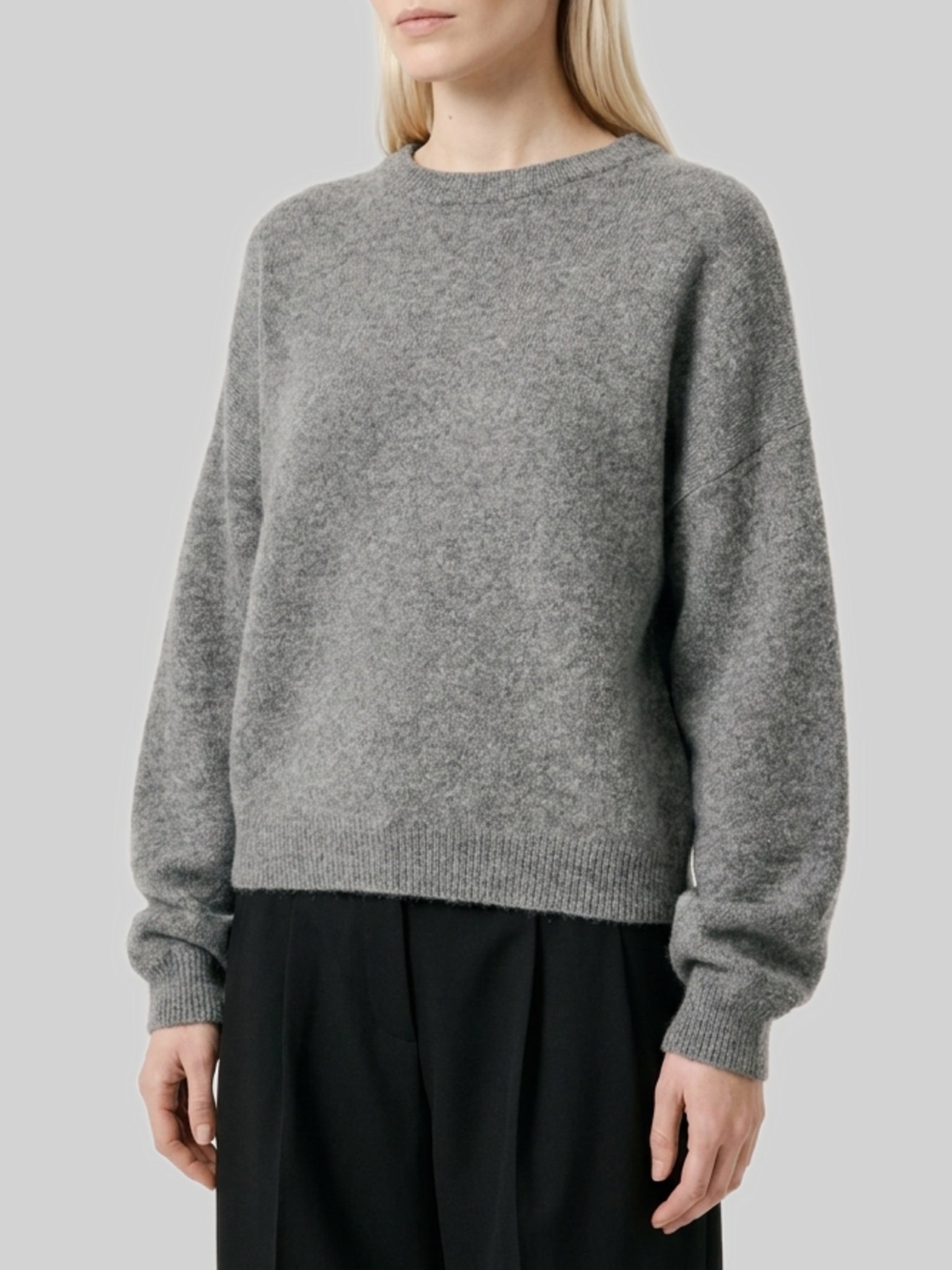 anthracite tristan sweater