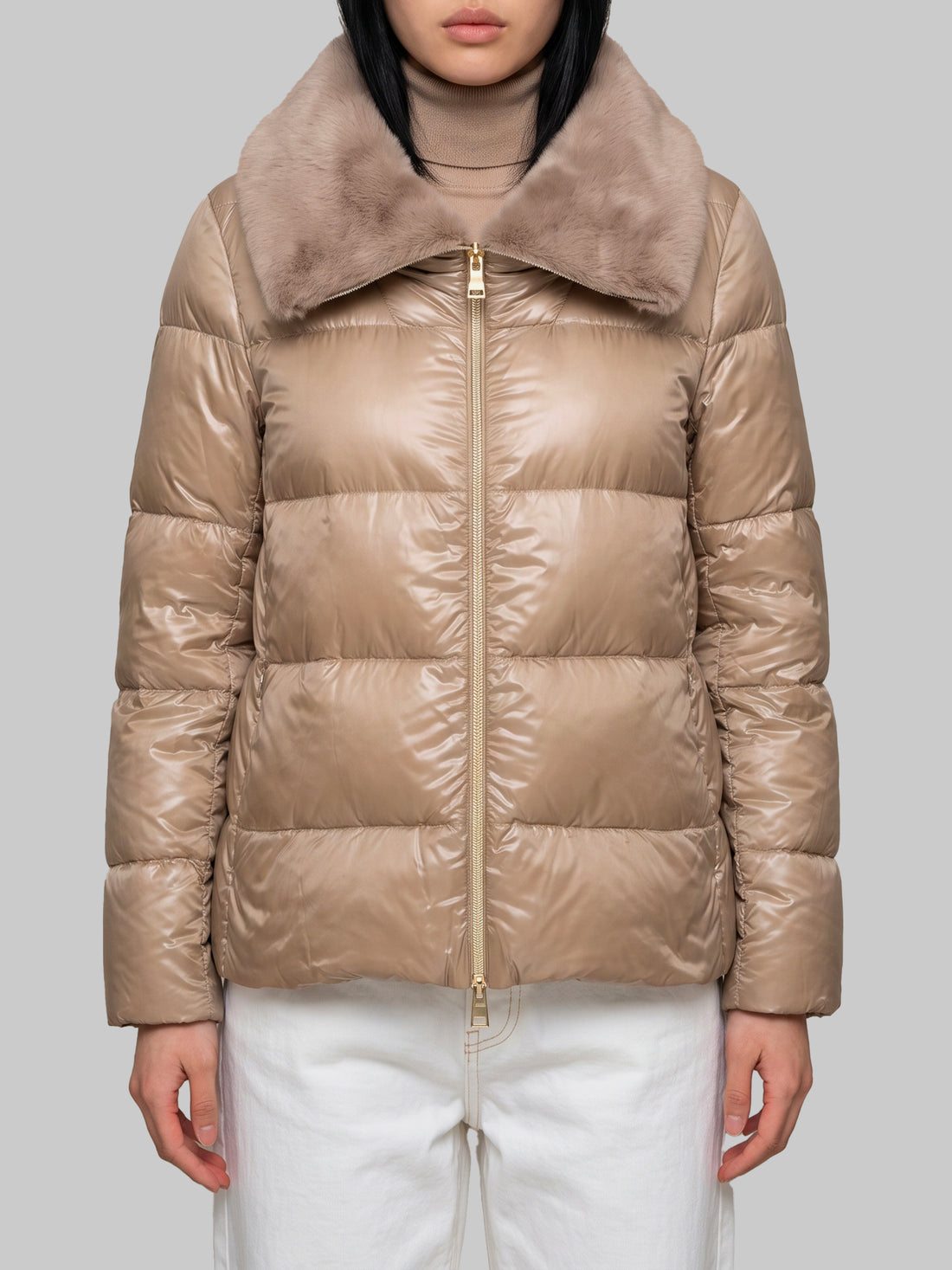 HERNO 40 ultralight nylon and fur collar jacket